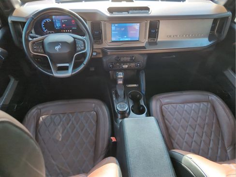 Used 2021 Ford Bronco Outer Banks image 35