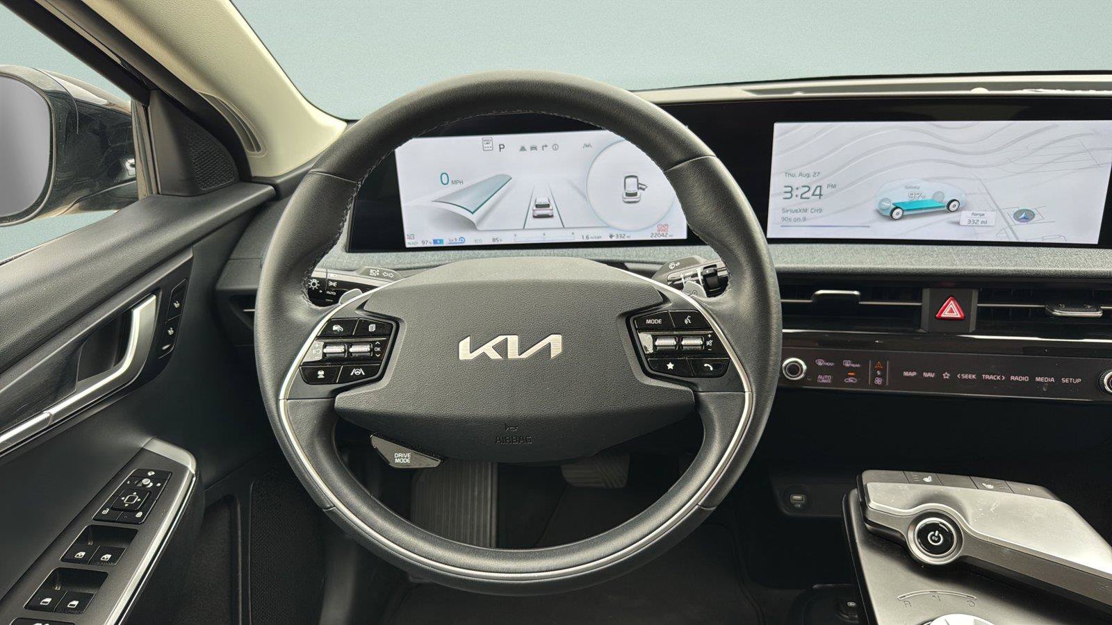Used 2024 Kia EV6 Light RWD image 12