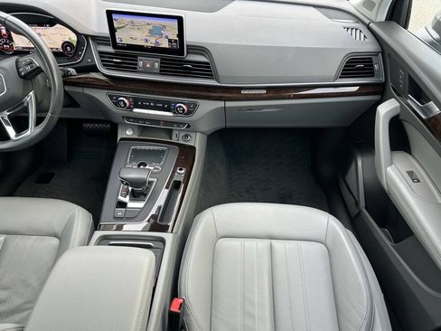 Used 2019 Audi Q5 2.0T Premium Plus w/ Premium Plus Package AWD/4WD image 30