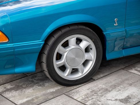 Used 1993 Ford Mustang Cobra image 16