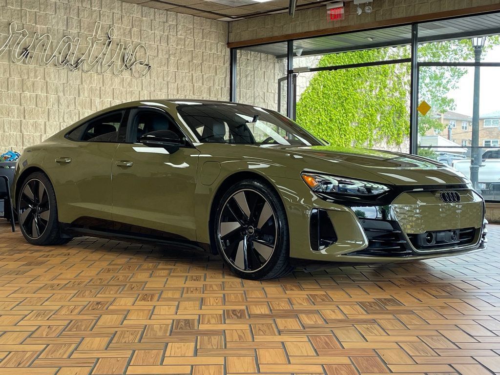 Used 2024 Audi e-tron GT Prestige w/ Prestige Package AWD/4WD image 8