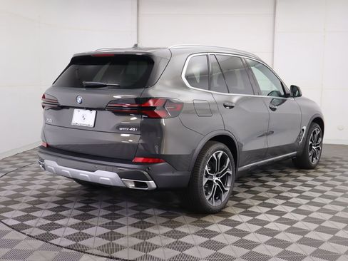 New 2026 BMW X5 sDrive40i w/ Climate Comfort Package image 5