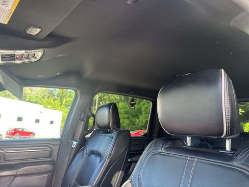 Used 2022 RAM 1500 Limited AWD/4WD image 18