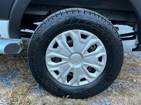 Used 2024 Ford Transit 250 Low Roof w/ Exterior Upgrade Package image 13