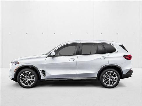 New 2026 BMW X5 xDrive40i AWD/4WD image 3