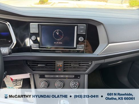 Used 2023 Volkswagen Jetta Sport FWD image 8