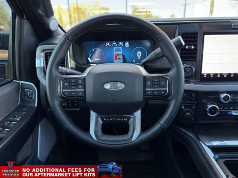 Used 2025 Ford F450 Platinum image 34