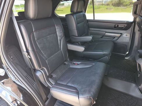 Used 2025 Toyota Sequoia TRD Pro AWD/4WD image 15