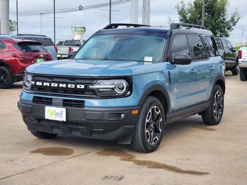 Used 2022 Ford Bronco Sport Outer Banks w/ Tech Package AWD/4WD image 4
