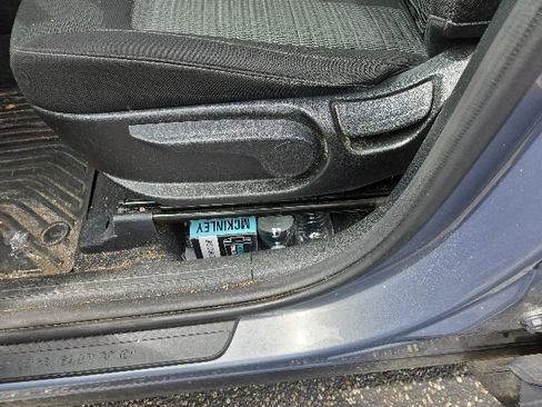 Used 2023 Kia Sorento LX FWD image 12