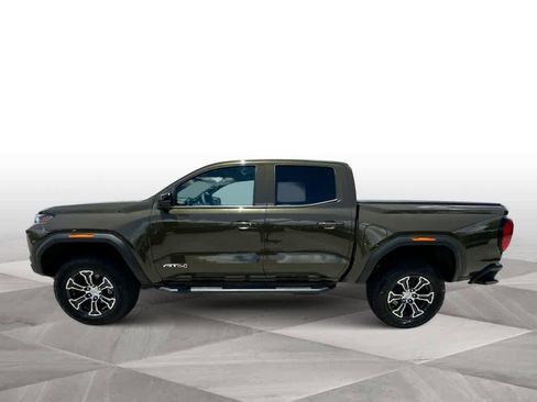 Used 2023 GMC Canyon AT4 w/ AT4 Premium Package AWD/4WD image 5