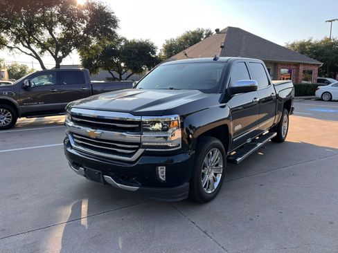 Used 2018 Chevrolet Silverado 1500 High Country RWD image 3