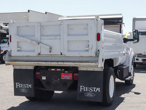 Used 2022 Ford F650 2WD Regular Cab Super Duty image 9