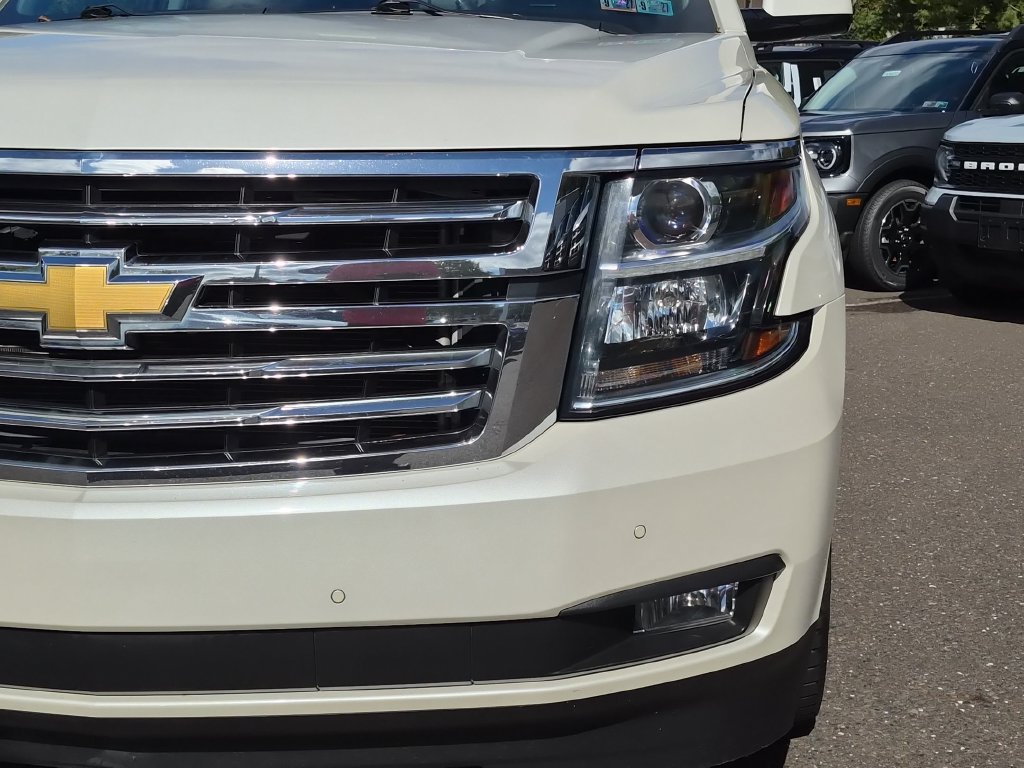 Used 2015 Chevrolet Suburban LT AWD/4WD image 4