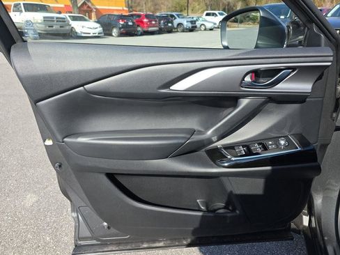 Certified 2023 MAZDA CX-9 Touring Plus image 19