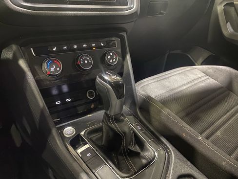 Used 2023 Volkswagen Tiguan S FWD image 8