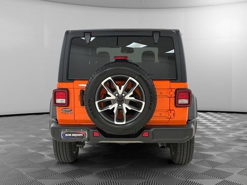 Used 2025 Jeep Wrangler Unlimited Sport S 4xe w/ Convenience Group AWD/4WD image 4