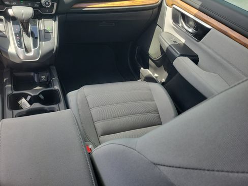 Used 2018 Honda CR-V EX image 16