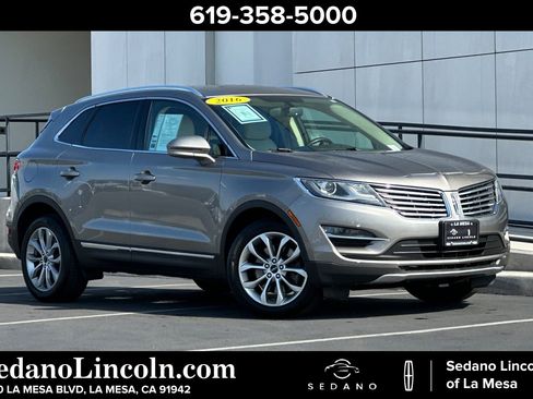 Used 2016 Lincoln MKC Select w/ Select Plus Package FWD image 1
