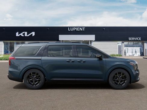 New 2026 Kia Carnival SX w/ SX Dark Edition Package FWD image 10