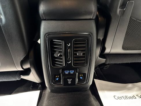 Used 2015 Dodge Durango Limited AWD/4WD image 40