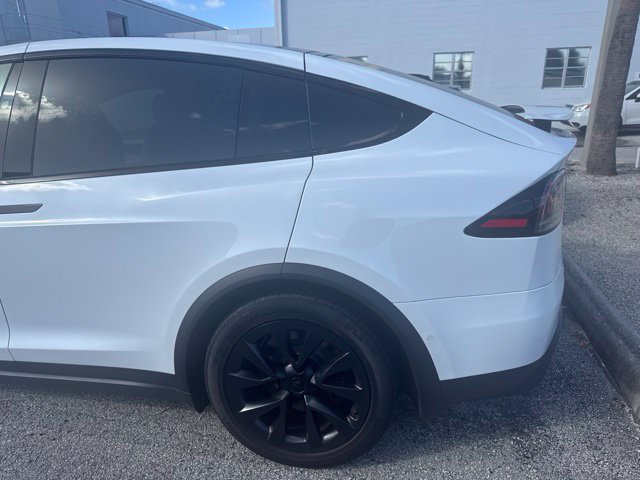 Used 2023 Tesla Model X AWD/4WD image 11