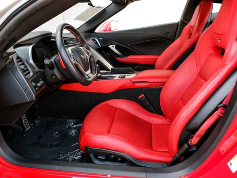 Used 2017 Chevrolet Corvette Stingray Coupe w/ 2LT Preferred Equipment Group image 4