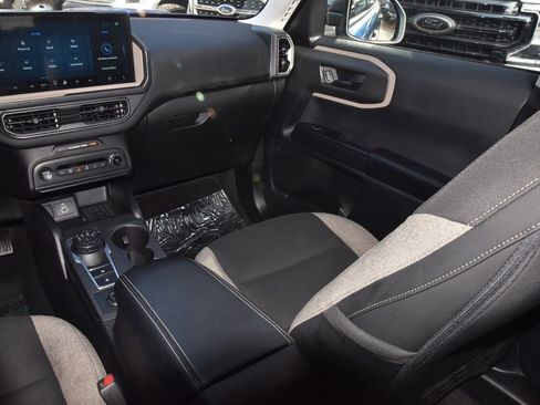 Certified 2025 Ford Bronco Sport Big Bend w/ Convenience Package image 17