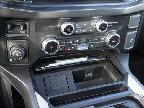 Used 2023 Ford F250 Lariat w/ Lariat Ultimate Package image 19