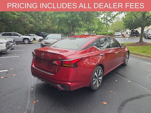 Used 2022 Nissan Altima 2.5 SV w/ SV Premium Package FWD image 12