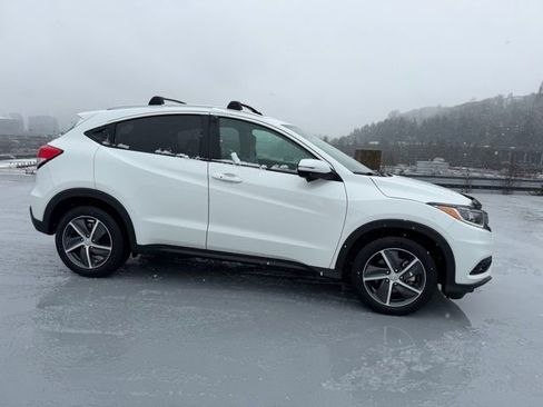 Certified 2021 Honda HR-V EX image 9