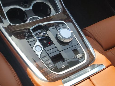 New 2026 BMW X7 xDrive40i w/ Executive Package image 20