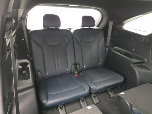 Used 2023 Kia Sorento SX Prestige w/ Panoramic Sunroof Package image 48