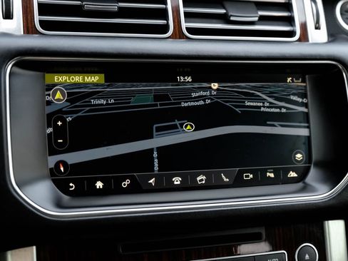 Used 2017 Land Rover Range Rover Supercharged image 19