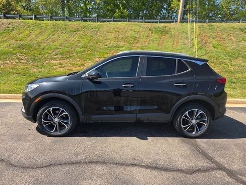 Used 2023 Buick Encore GX Select AWD/4WD image 6