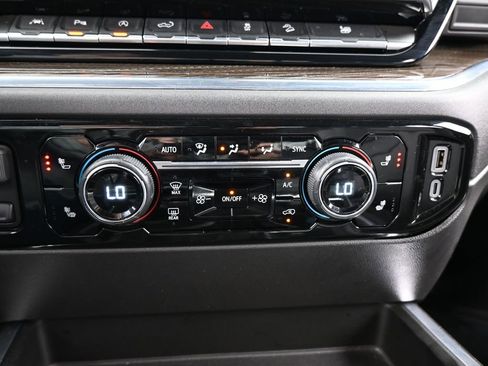 Used 2023 Chevrolet Silverado 1500 LT Trail Boss w/ LT Trail Boss Premium Package image 31