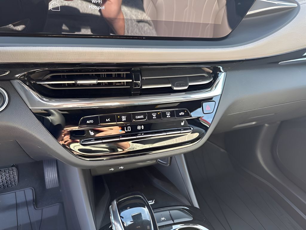 New 2026 Buick Envista Preferred FWD image 38