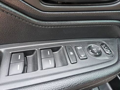 Used 2025 Honda Odyssey EX-L image 41