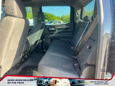 Used 2024 GMC Sierra 1500 Elevation image 11