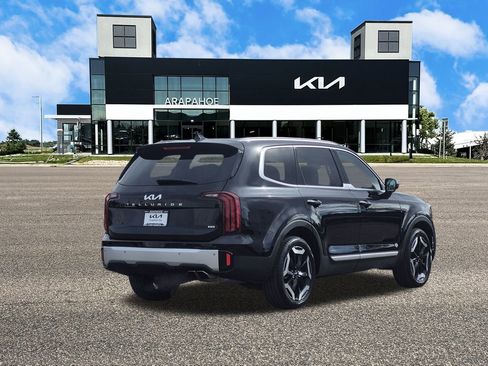 Certified 2024 Kia Telluride S w/ S Sunroof Package image 6