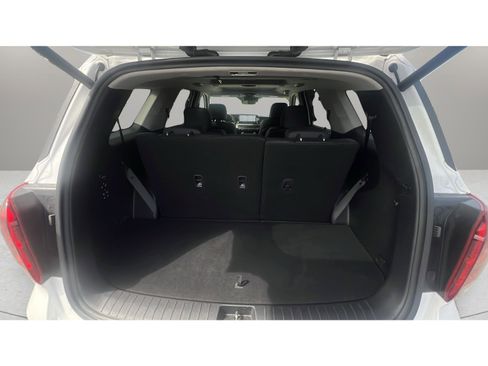 Used 2024 Hyundai Palisade Limited image 16