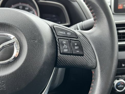 Used 2014 MAZDA MAZDA3 i Grand Touring image 18