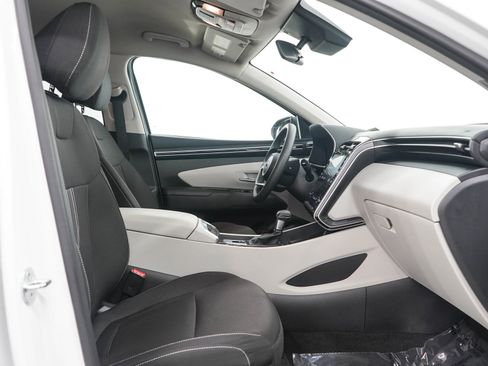 Certified 2024 Hyundai Tucson SEL AWD/4WD image 13