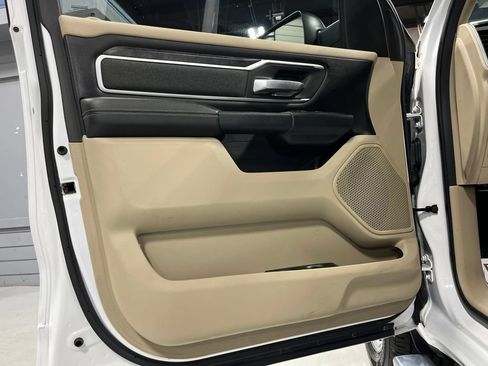 Used 2020 RAM 1500 Big Horn AWD/4WD image 15