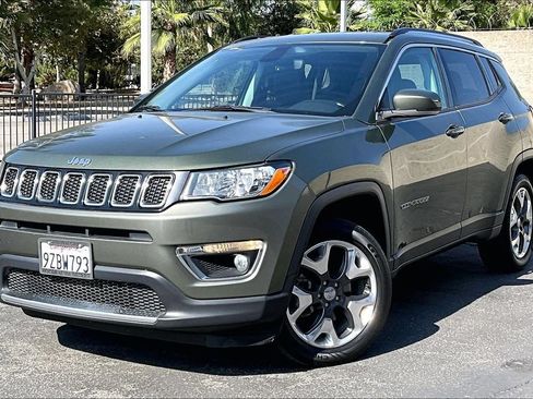 Certified 2020 Jeep Compass Limited AWD/4WD image 2