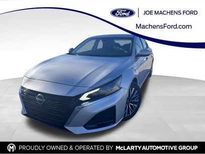 Used 2023 Nissan Altima 2.5 SV