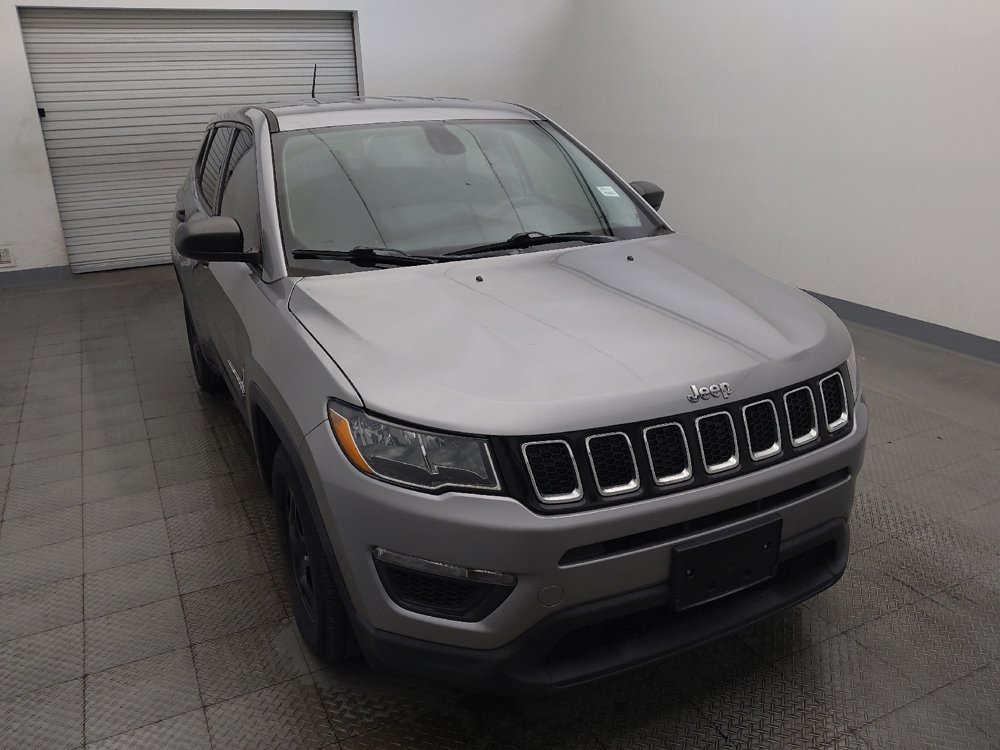Used 2019 Jeep Compass Sport FWD image 14