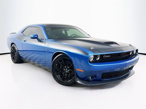 Used 2020 Dodge Challenger R/T Scat Pack w/ T/A Package image 1