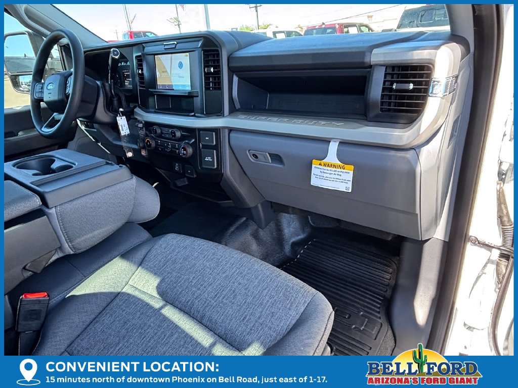 New 2027 Ford F250 XL w/ XL Chrome Package RWD image 7