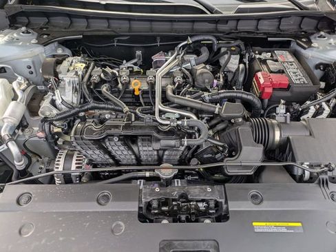 Used 2024 Nissan Altima 2.5 S image 12